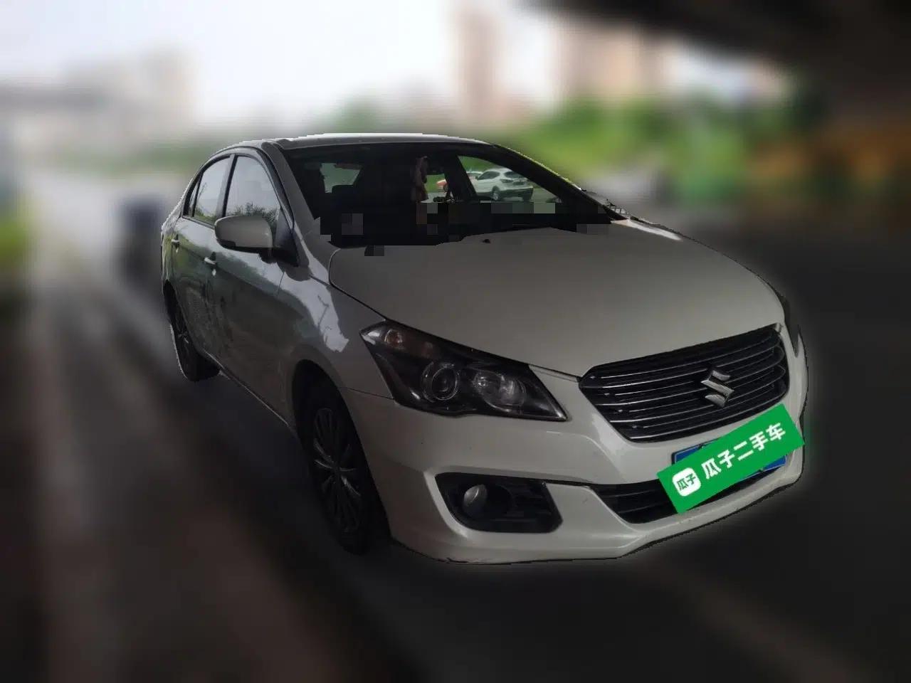 Suzuki Alivio 2015 1.6L Manual Comfort Model — миниатюра 3