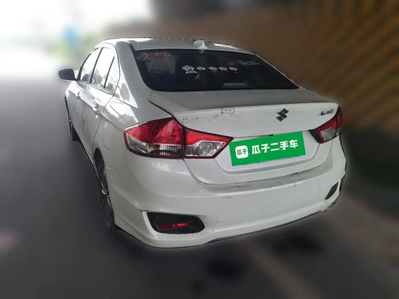 Suzuki Alivio 2015 1.6L Manual Comfort Model — миниатюра 4
