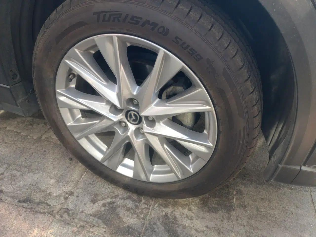 Mazda CX-8 2019 2.5L Four-Wheel Drive Deluxe Edition — миниатюра 8