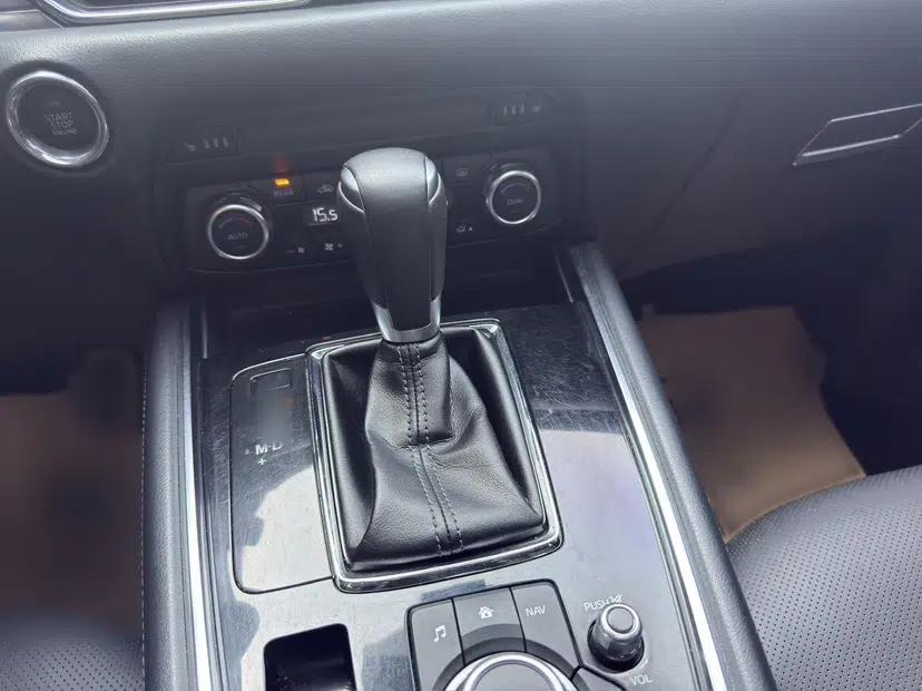 Mazda CX-8 2019 2.5L Four-Wheel Drive Deluxe Edition — миниатюра 26