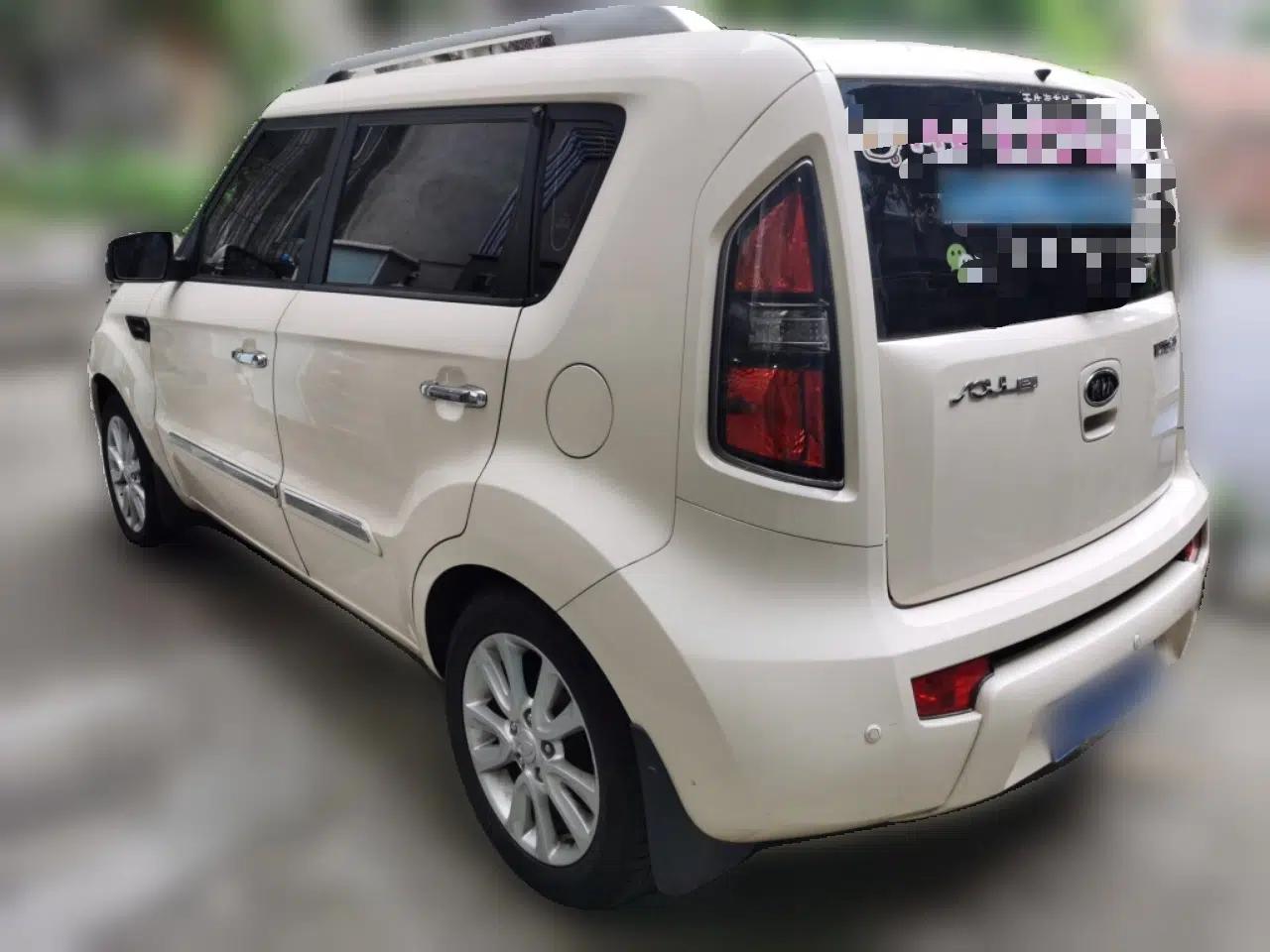 Kia Soul 2012 1.6L AT GLS — миниатюра 4