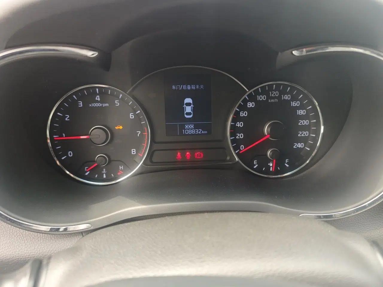Kia K3S 2014 1.6L Manual GLS — миниатюра 11