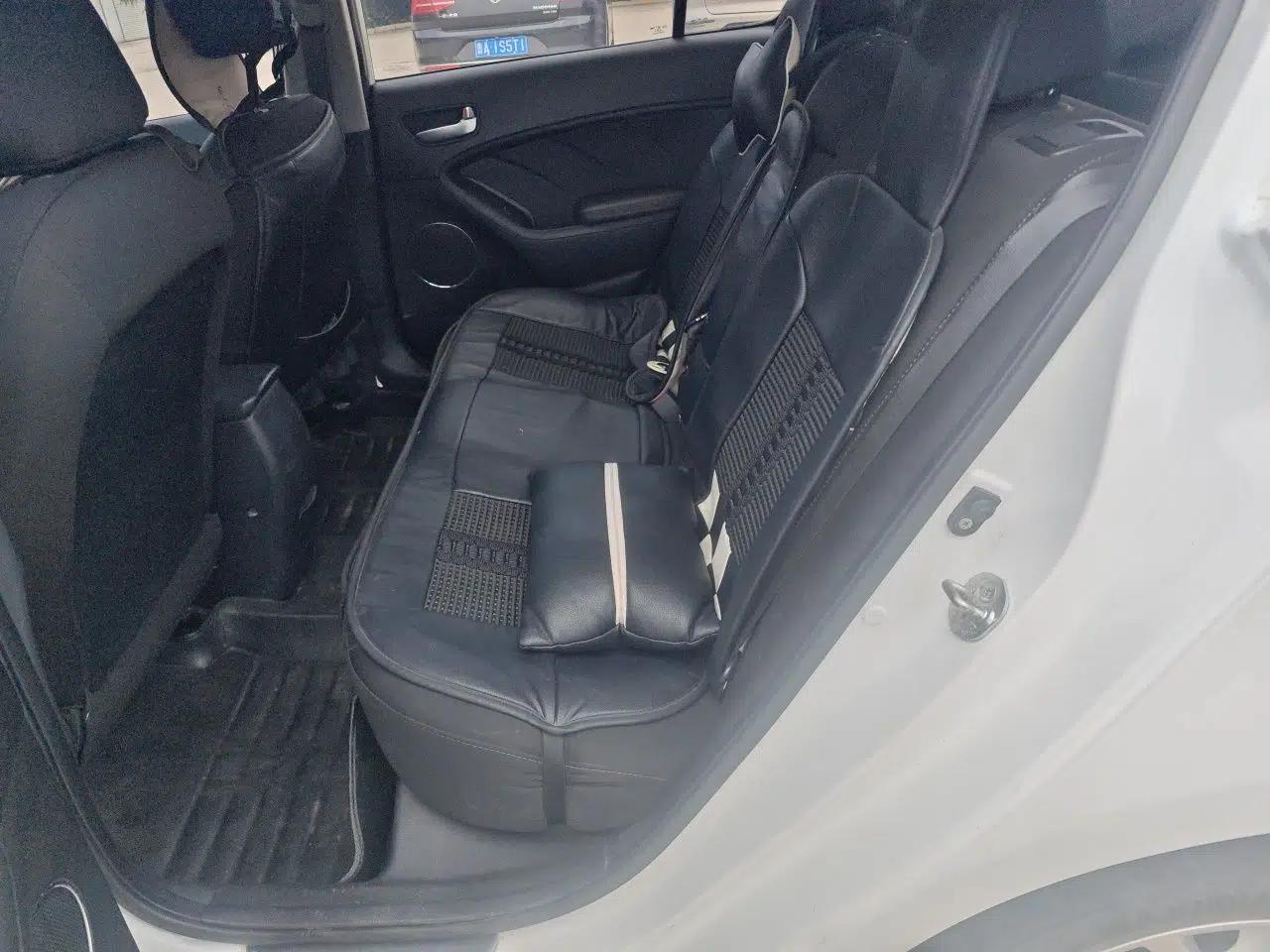 Kia K3S 2014 1.6L Manual GLS — миниатюра 17
