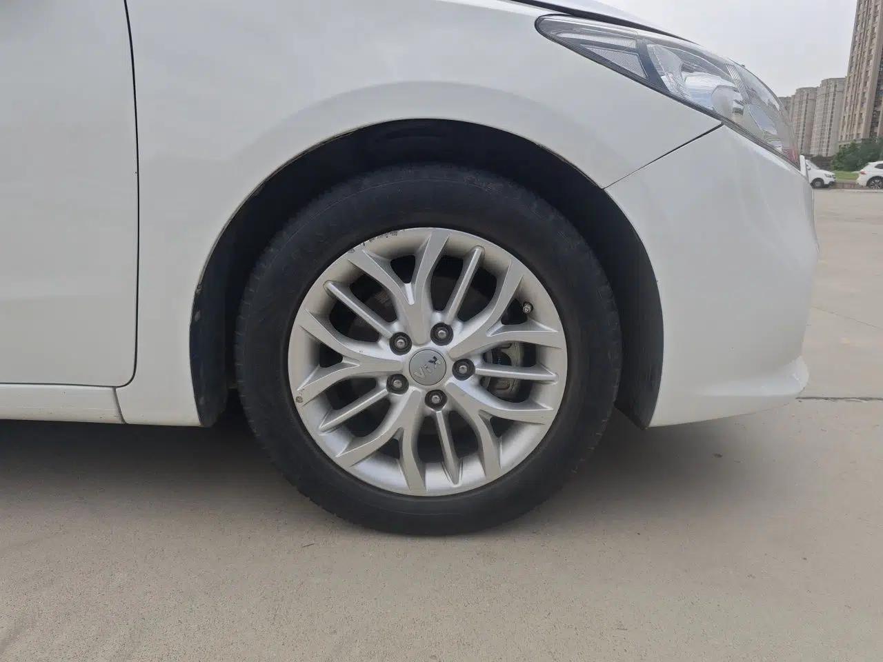 Kia K3S 2014 1.6L Manual GLS — миниатюра 8