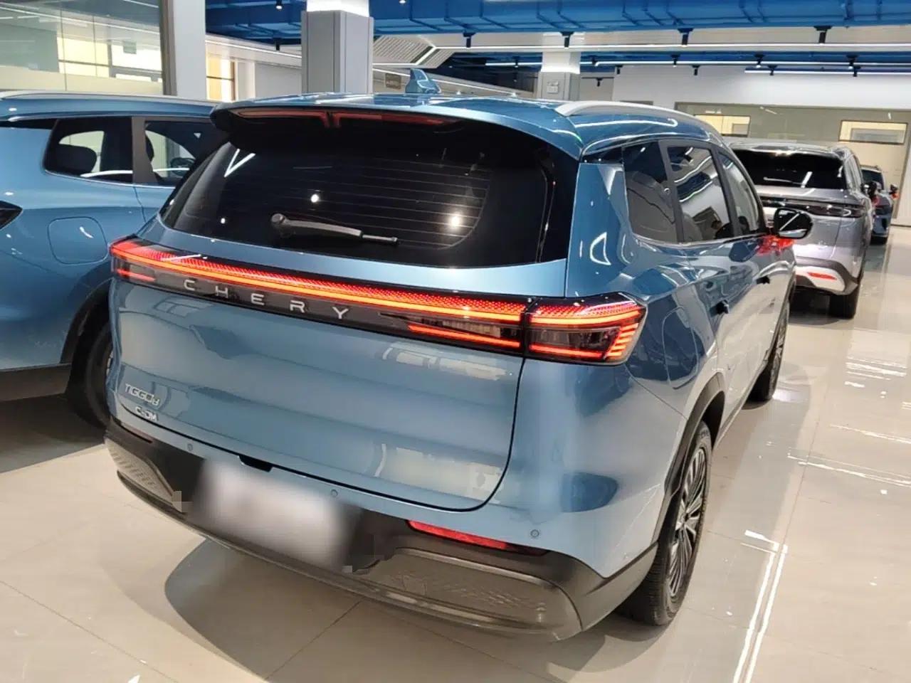 Chery Tiggo 8 PLUS C-DM 2025 1.5T 116 km Prestige Version 5 Seats — миниатюра 6