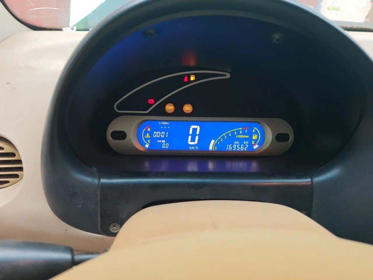 Chery QQ3 2012 Stylish Edition 1.0L Manual Start-Up Model — миниатюра 11