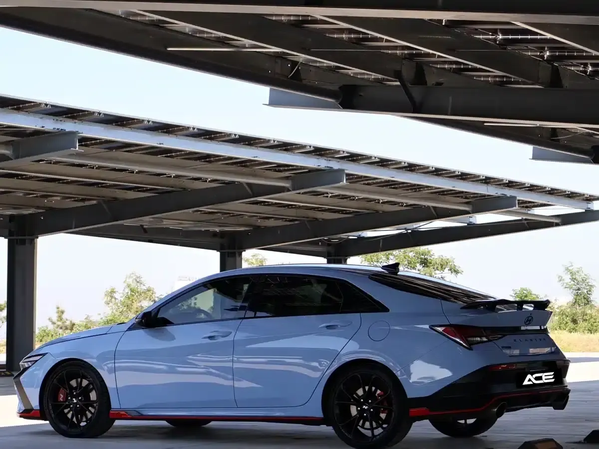 2023 Elantra N 2.0T Sport Package Edition — миниатюра 3
