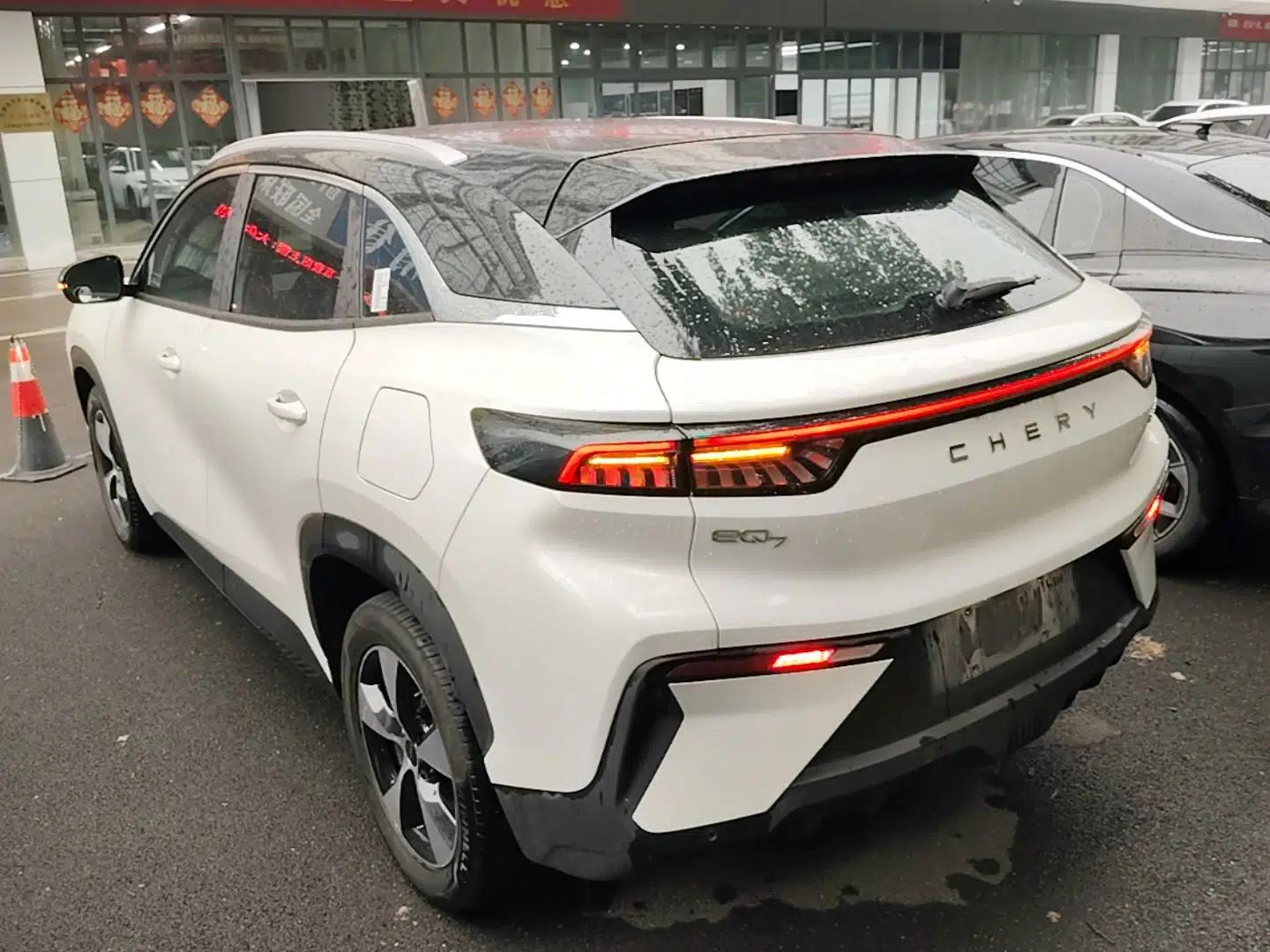 Chery New Energy eQ7 2024 512 km Leisure Edition — миниатюра 4