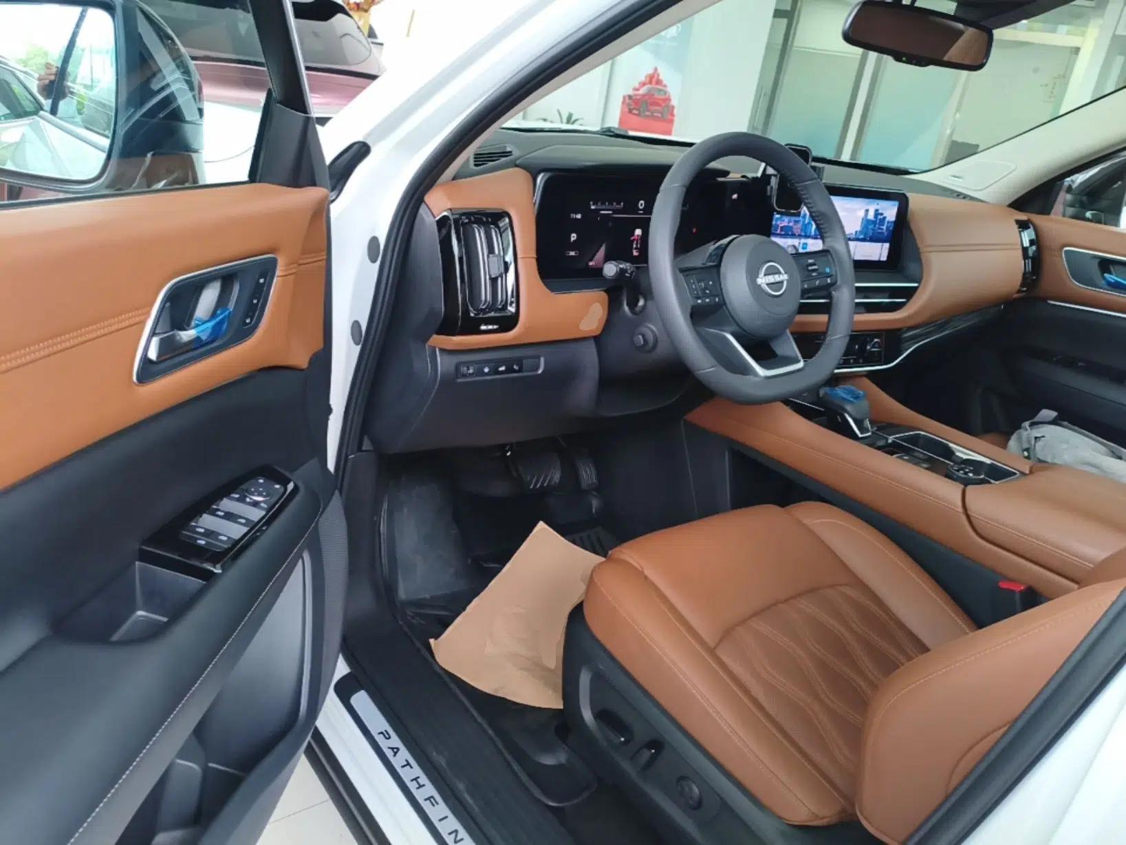 Nissan Pathfinder 2024 380 VC-TURBO Four-Wheel Drive Prestige Edition 6 Seats — миниатюра 18
