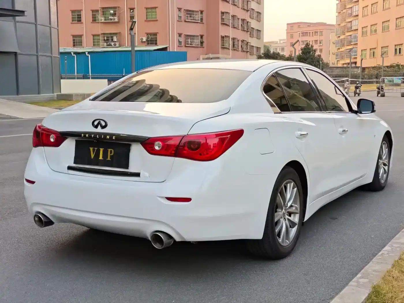 Infiniti Q50 2014 3.7L Comfort Edition — миниатюра 7