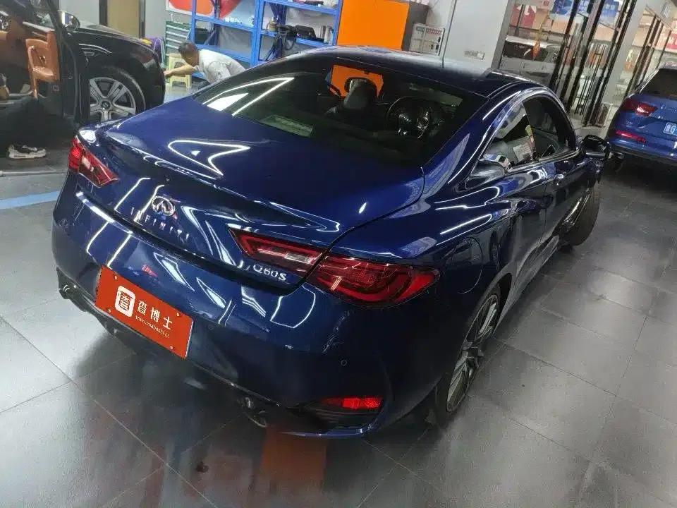 Infiniti Q60 2017 S 2.0T Luxury Sport Edition — миниатюра 2