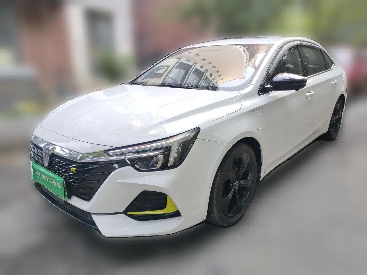 Roewe i6 MAX New Energy 2020 1.5T PHEV Sporty Cool Edition — миниатюра 1