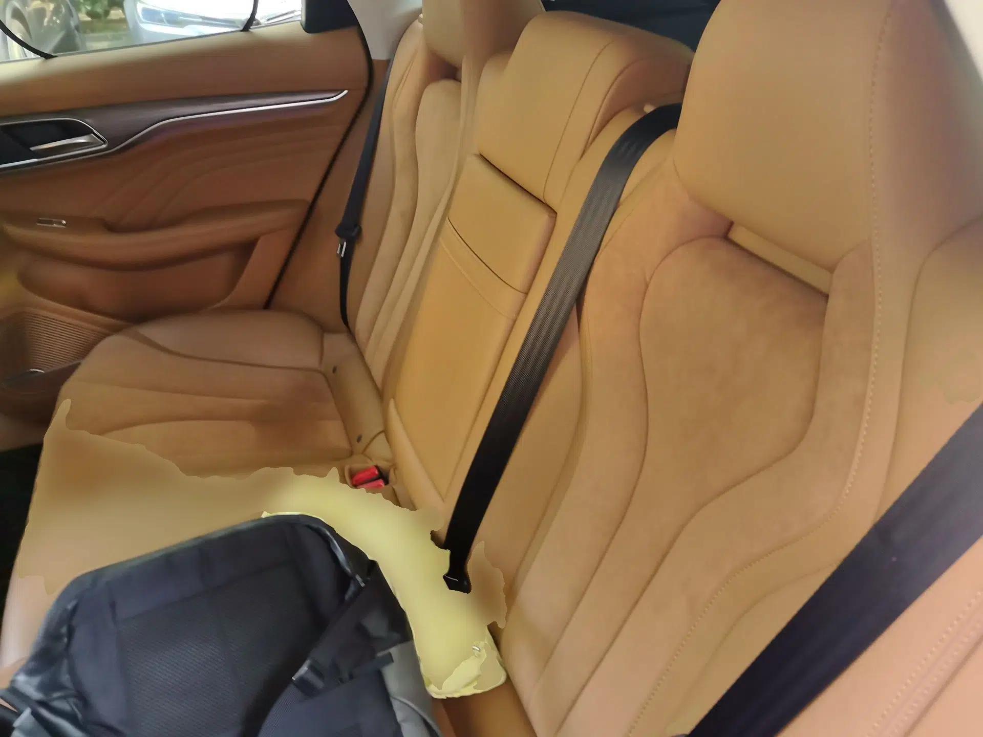 Roewe MARVEL X 2018 All-Wheel-Drive Model — миниатюра 17