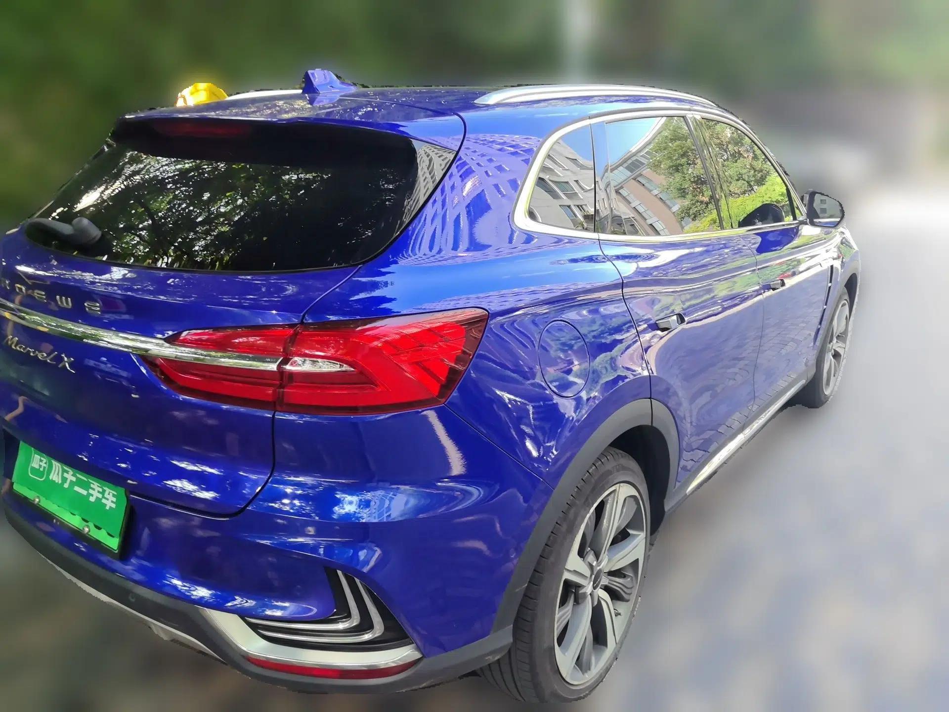 Roewe MARVEL X 2018 All-Wheel-Drive Model — миниатюра 6