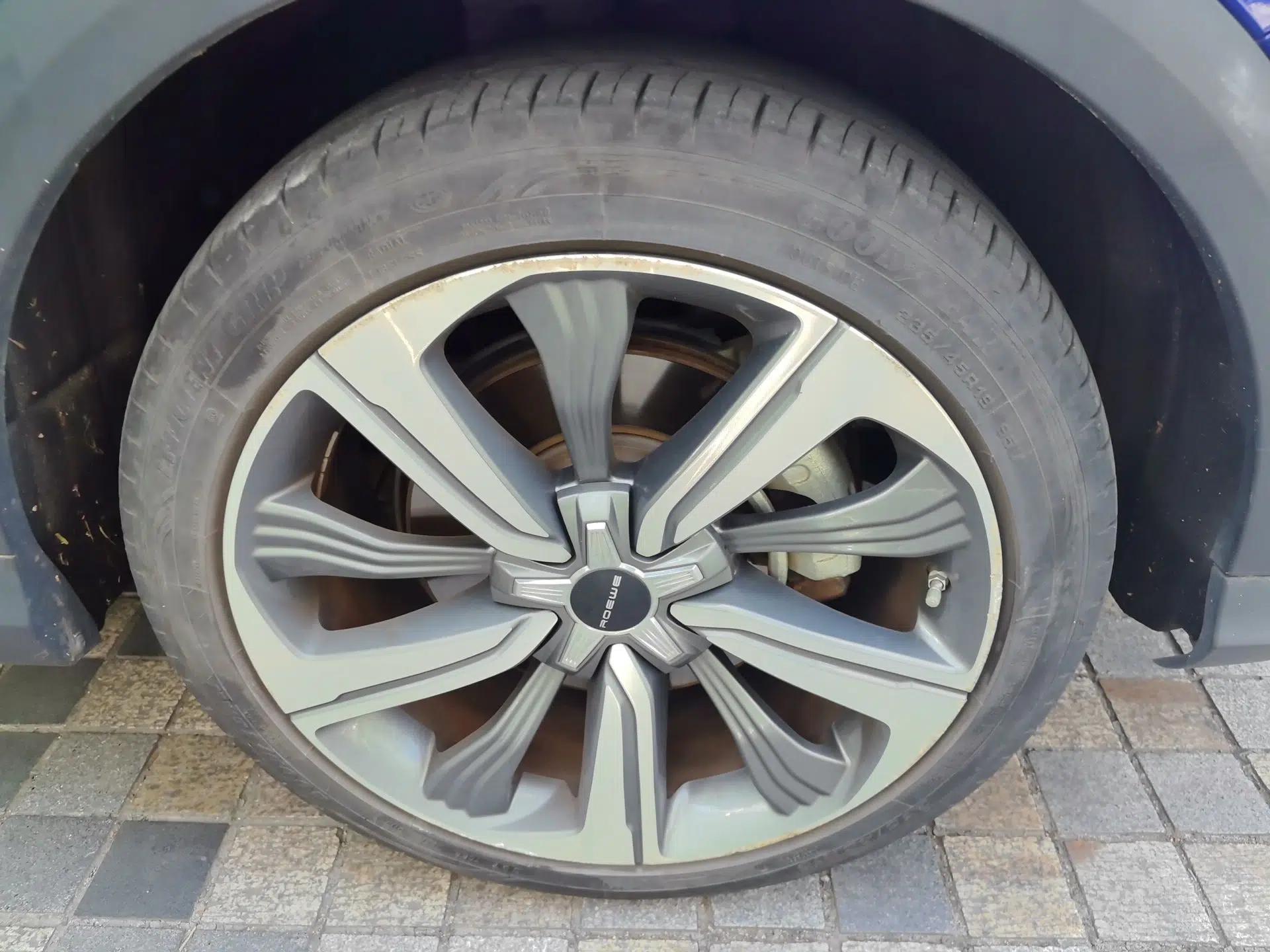 Roewe MARVEL X 2018 All-Wheel-Drive Model — миниатюра 8