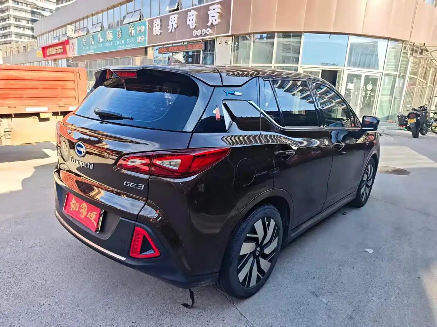 Trumpchi GE3 2018 530 Internet Premium Edition — миниатюра 3