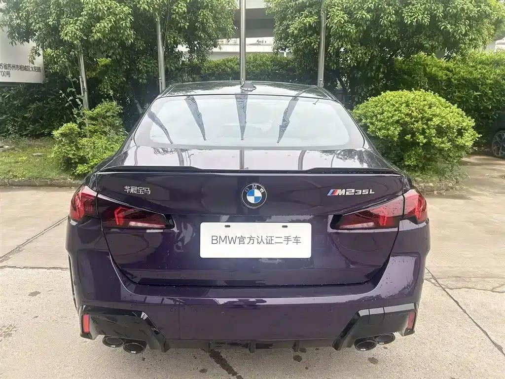 2025 BMW M235L — миниатюра 12
