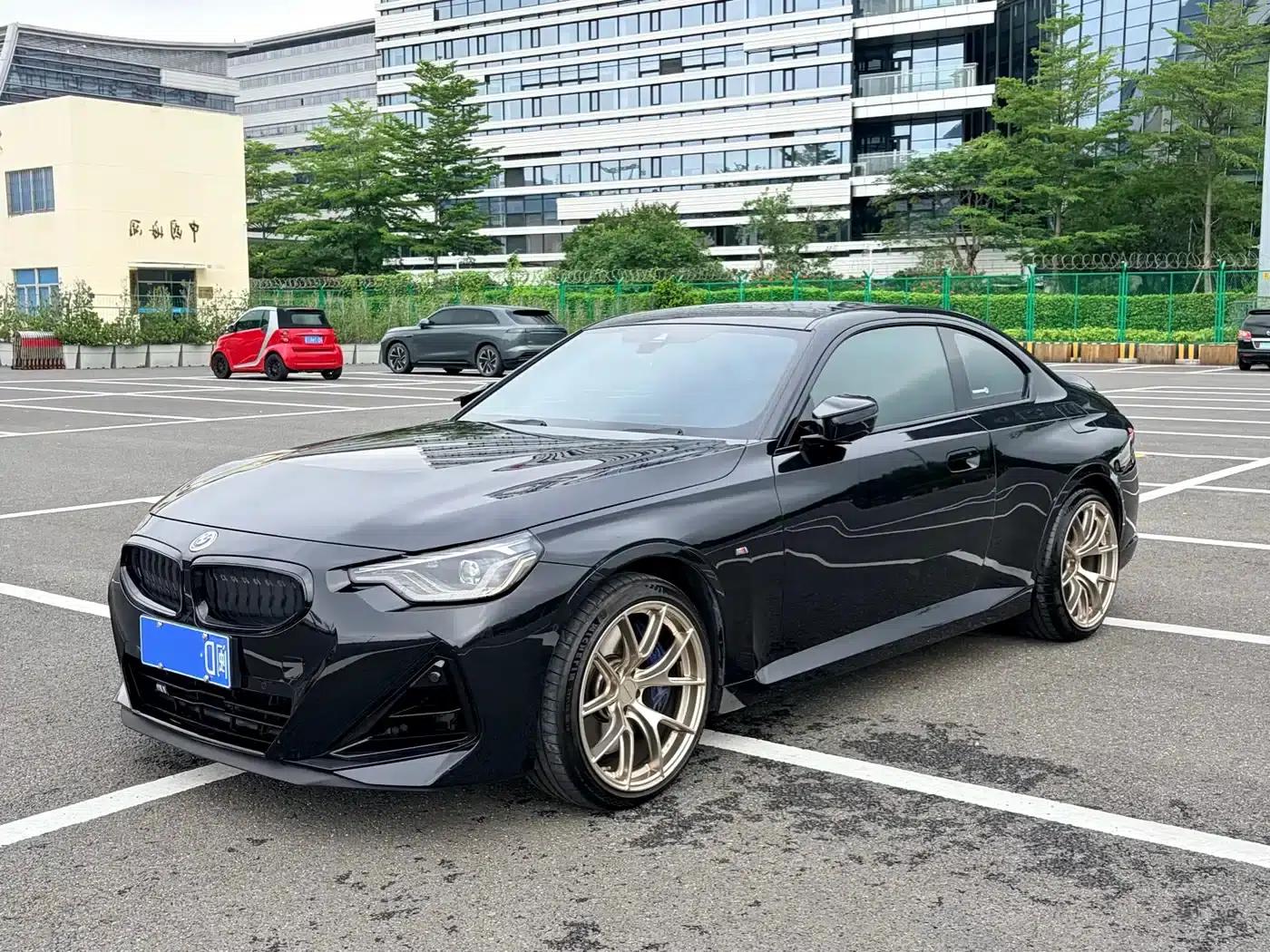 2026 BMW M240i — миниатюра 1