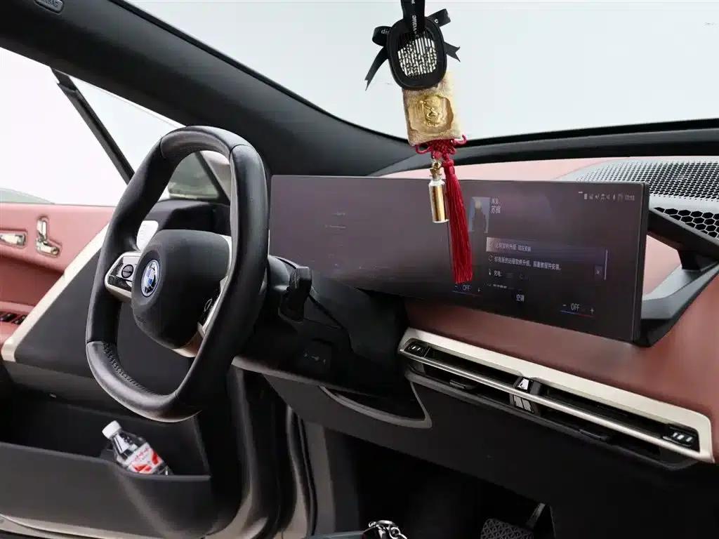BMW iX M60 2022 M60 — миниатюра 12