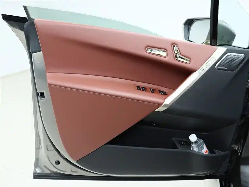 BMW iX M60 2022 M60 — миниатюра 5