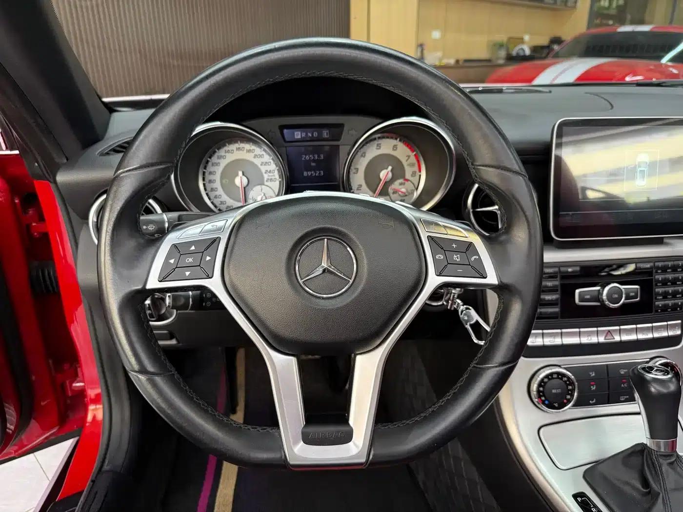 Mercedes-Benz SLK-Class 2011 SLK 200 Fashion Edition — миниатюра 13