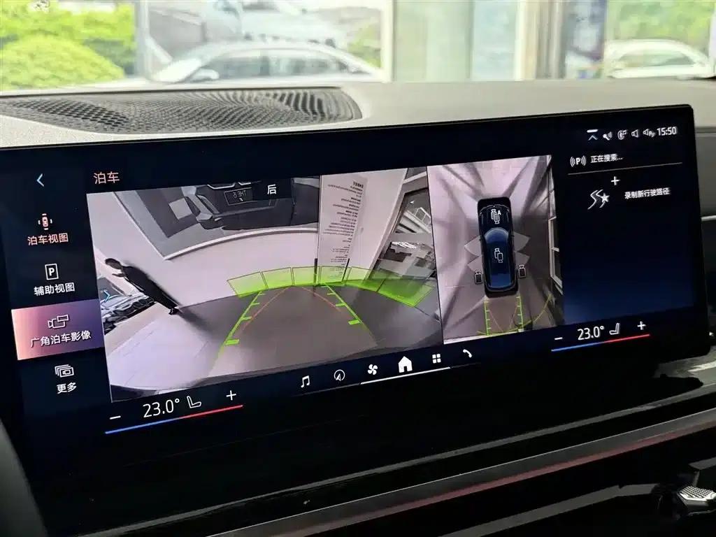 2023 BMW X6 xDrive40i M Sport Package — миниатюра 11