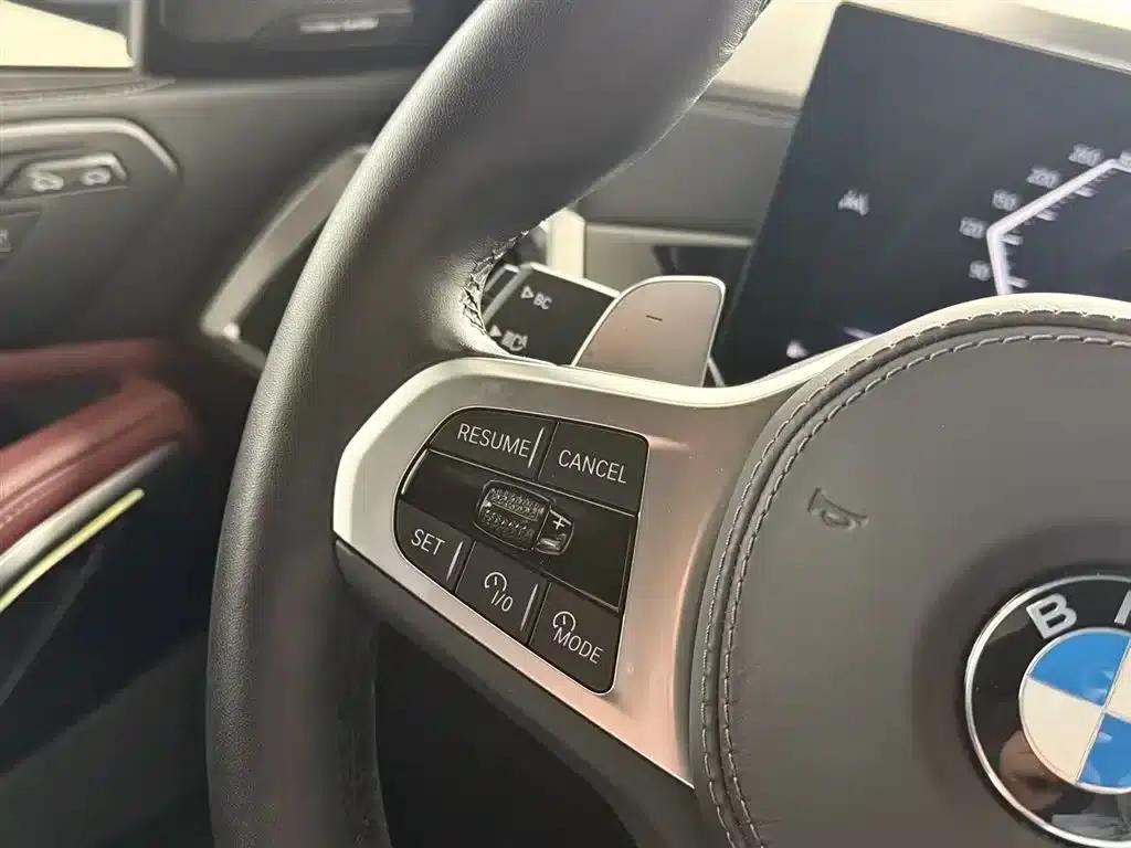 2023 BMW X6 xDrive40i M Sport Package — миниатюра 13