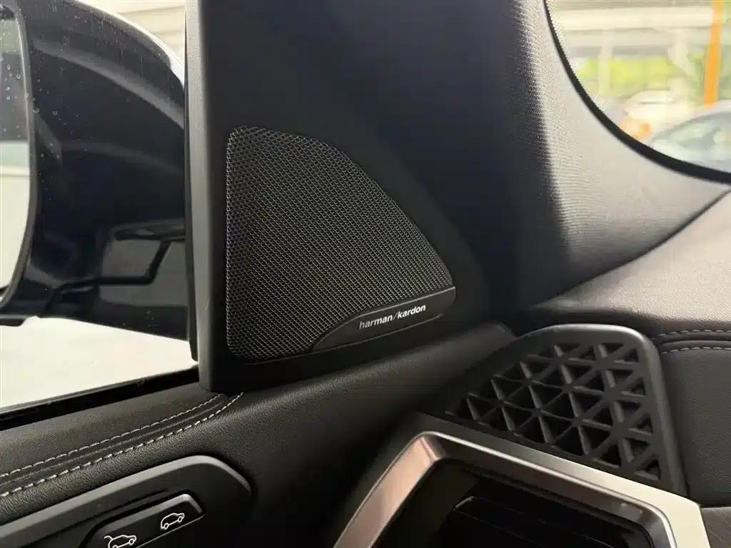 2023 BMW X6 xDrive40i M Sport Package — миниатюра 8
