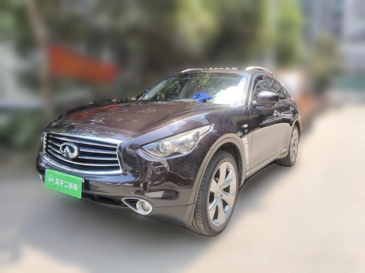 Infiniti QX70 2013 3.7L Supreme Edition — миниатюра 1