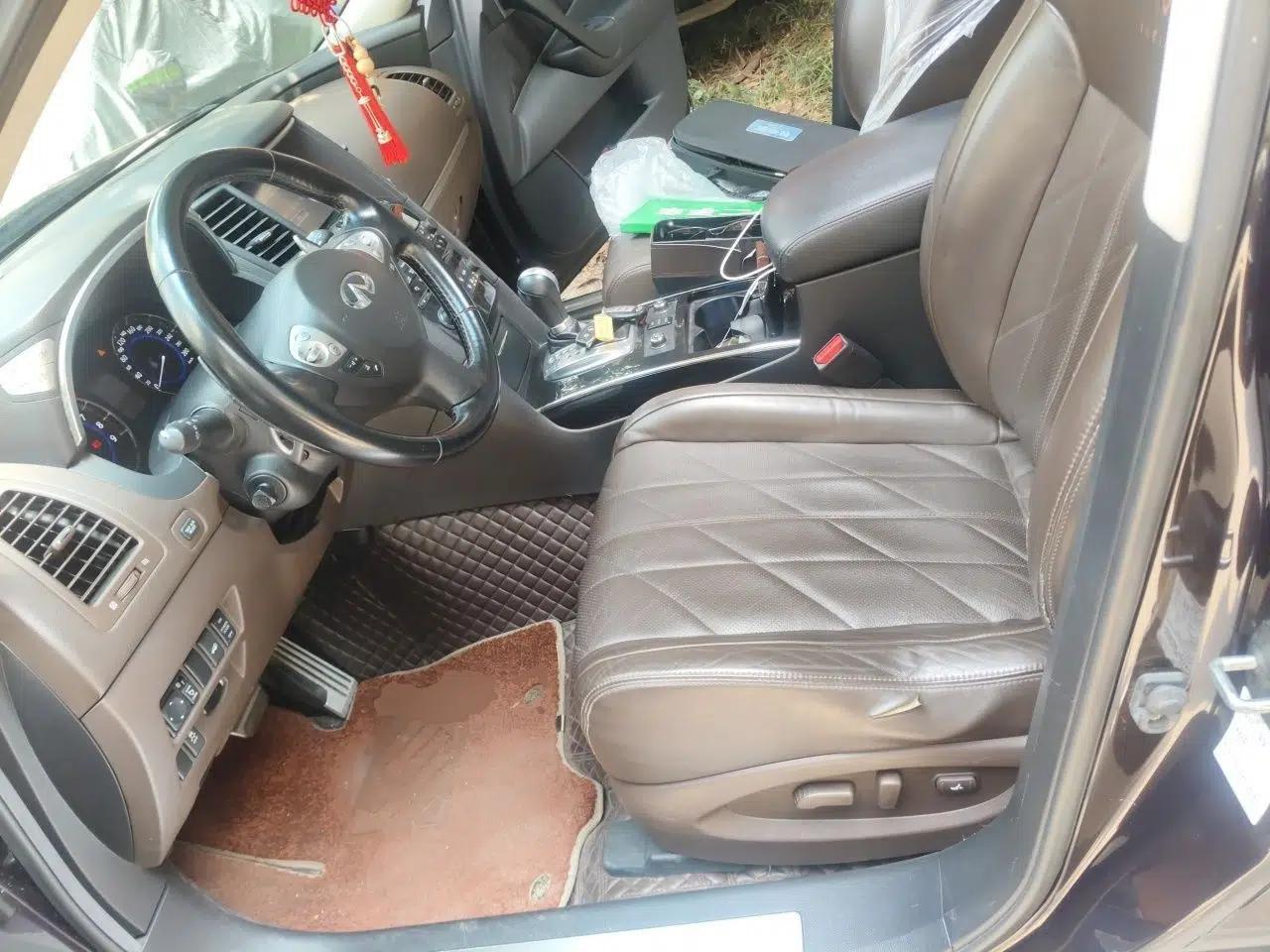 Infiniti QX70 2013 3.7L Supreme Edition — миниатюра 15