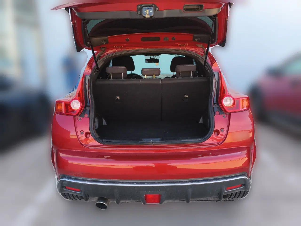 Infiniti ESQ 2014 1.6L Spontaneous Edition — миниатюра 19