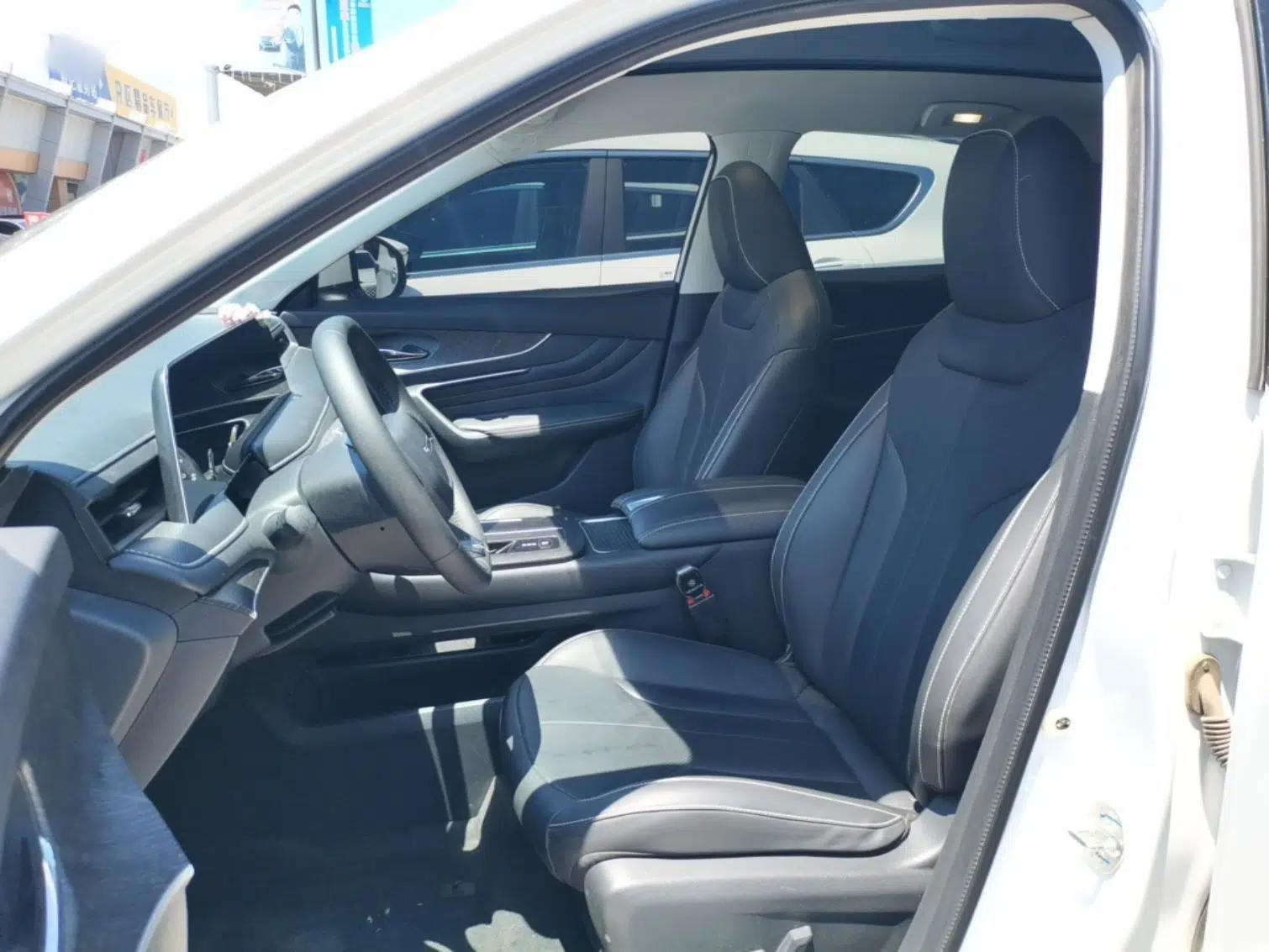 Venucia V DD-i 2023 60km iD Version — миниатюра 22