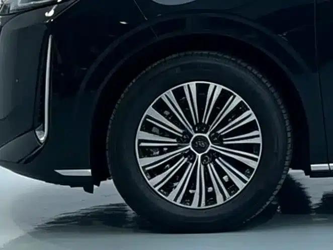 BYD M9 2025 1060 Navigator Edition — миниатюра 9