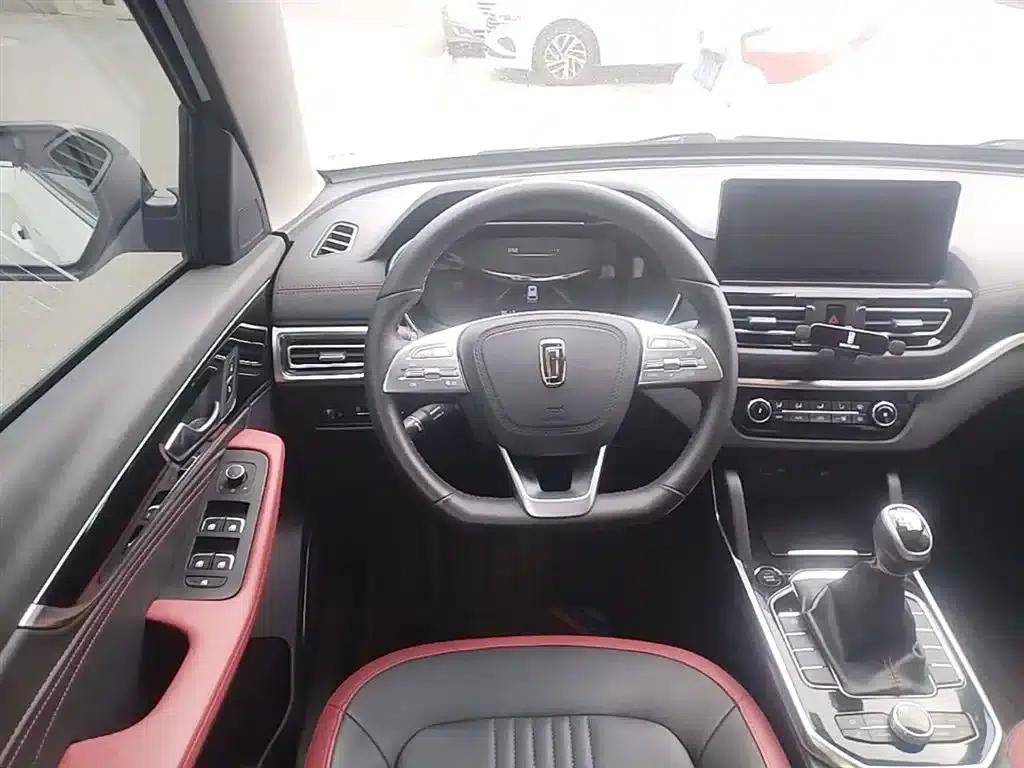 Bestune T33 2021 1.2T Manual Deluxe Edition — миниатюра 11