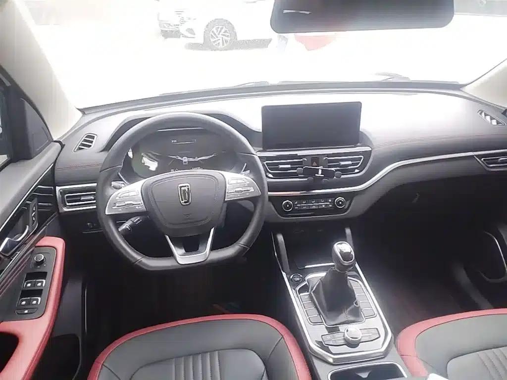 Bestune T33 2021 1.2T Manual Deluxe Edition — миниатюра 10