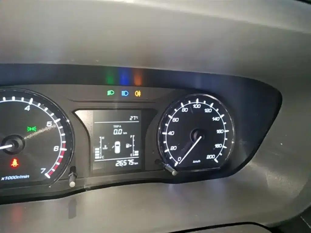 Changan Oushang X70A 2019 Model 1.5L Manual Basic Edition (National VI Emission Standard) — миниатюра 12