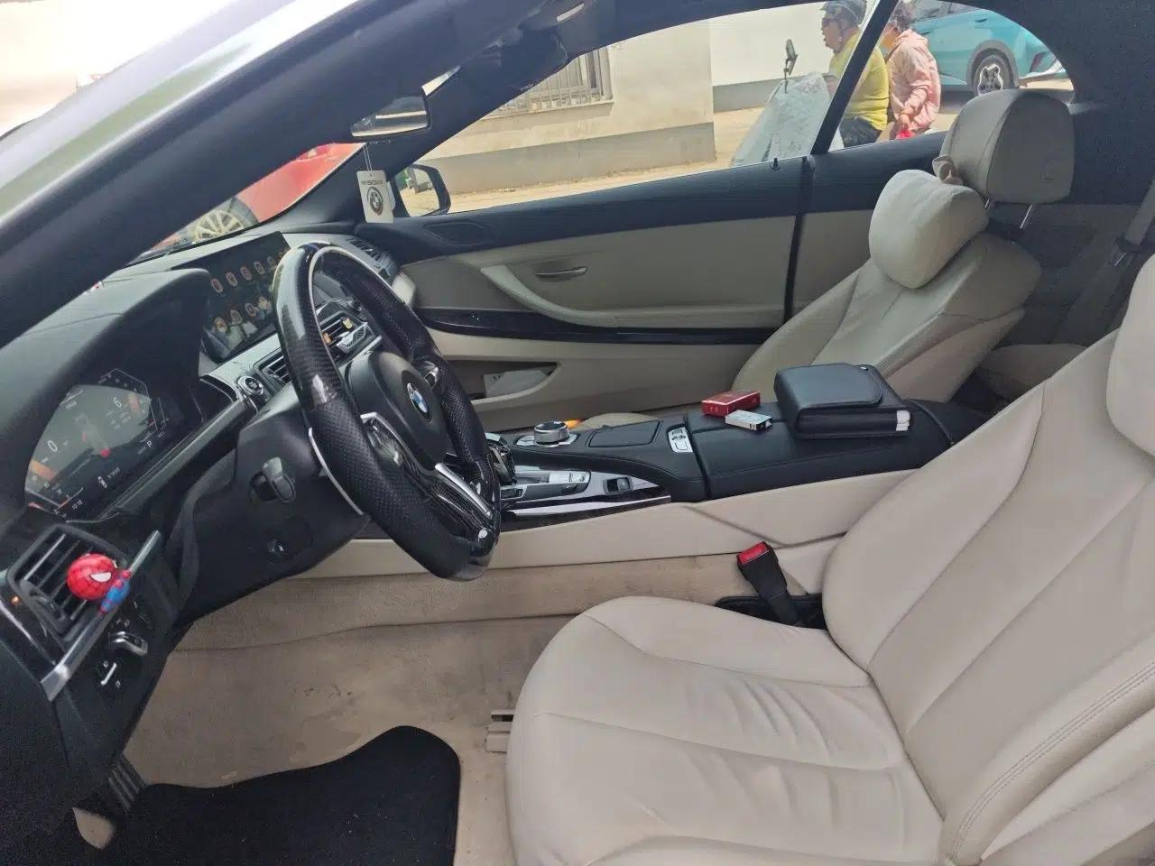 BMW 6 Series 2011 640i Convertible Coupe — миниатюра 15