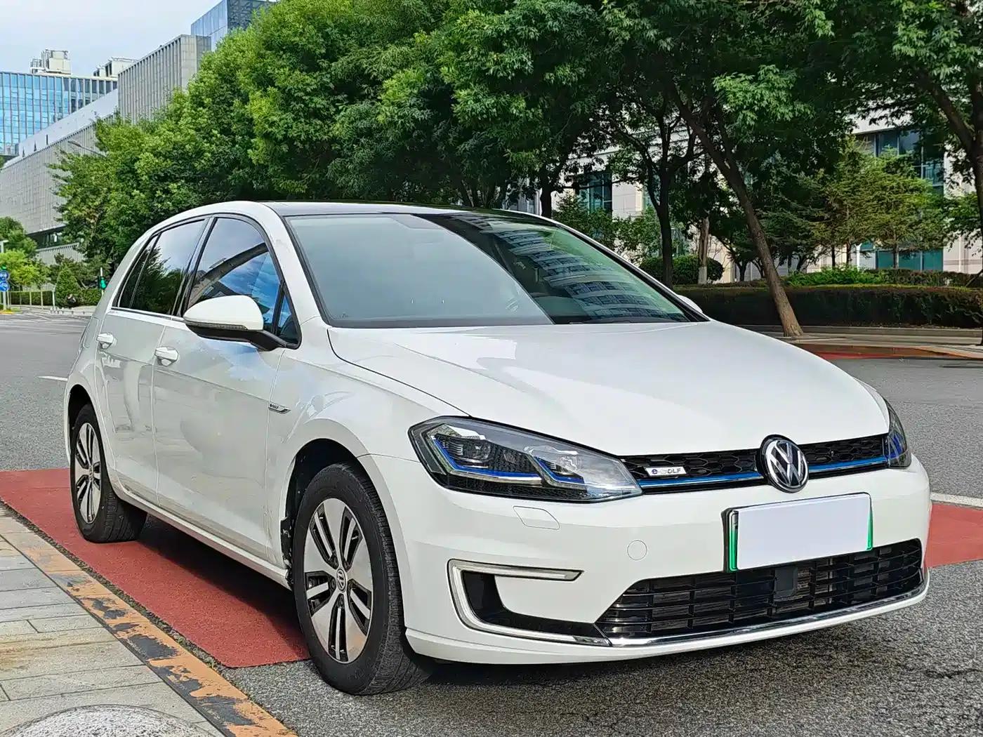 2020 Golf EV — миниатюра 6
