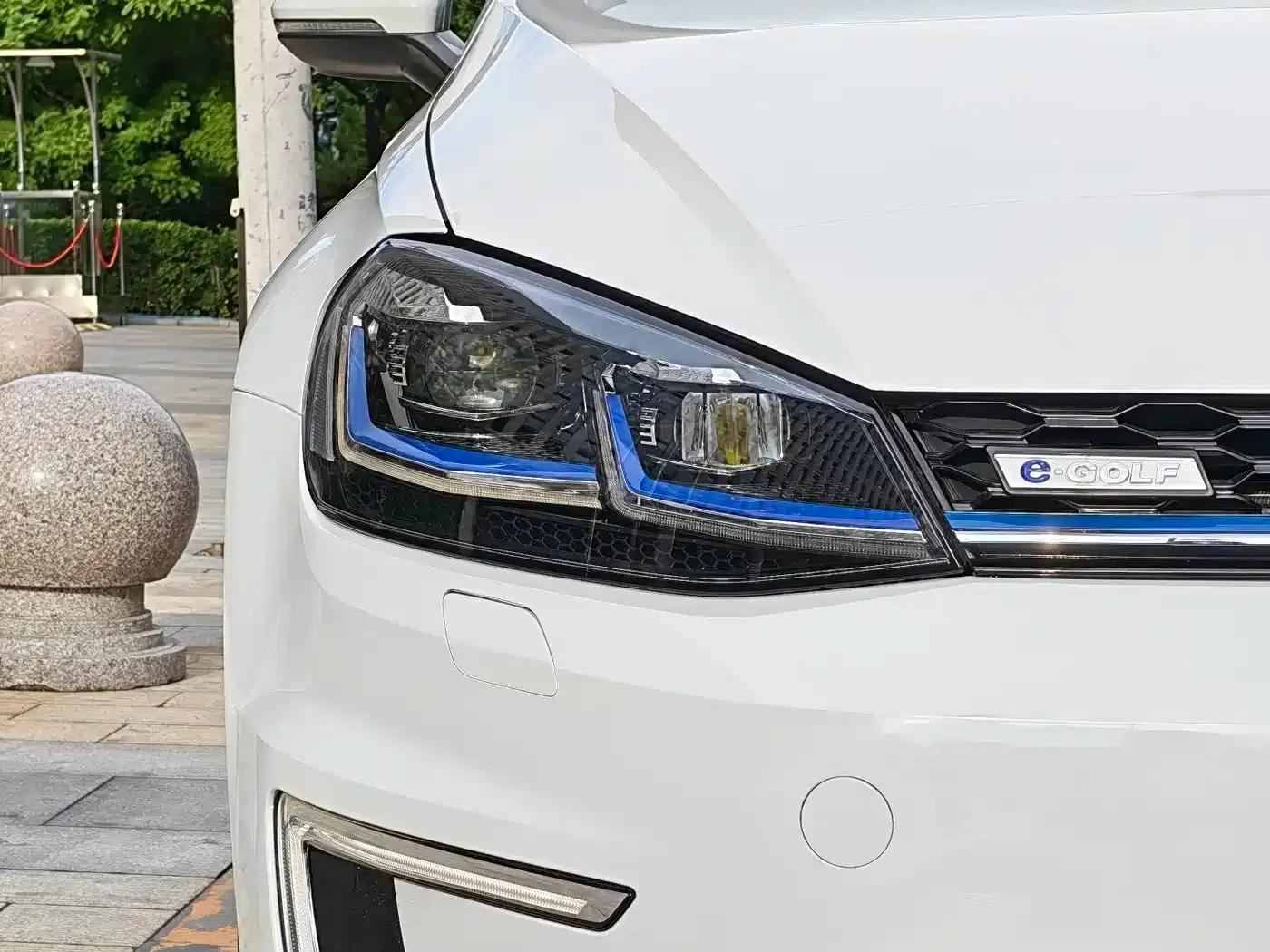 2020 Golf EV — миниатюра 9