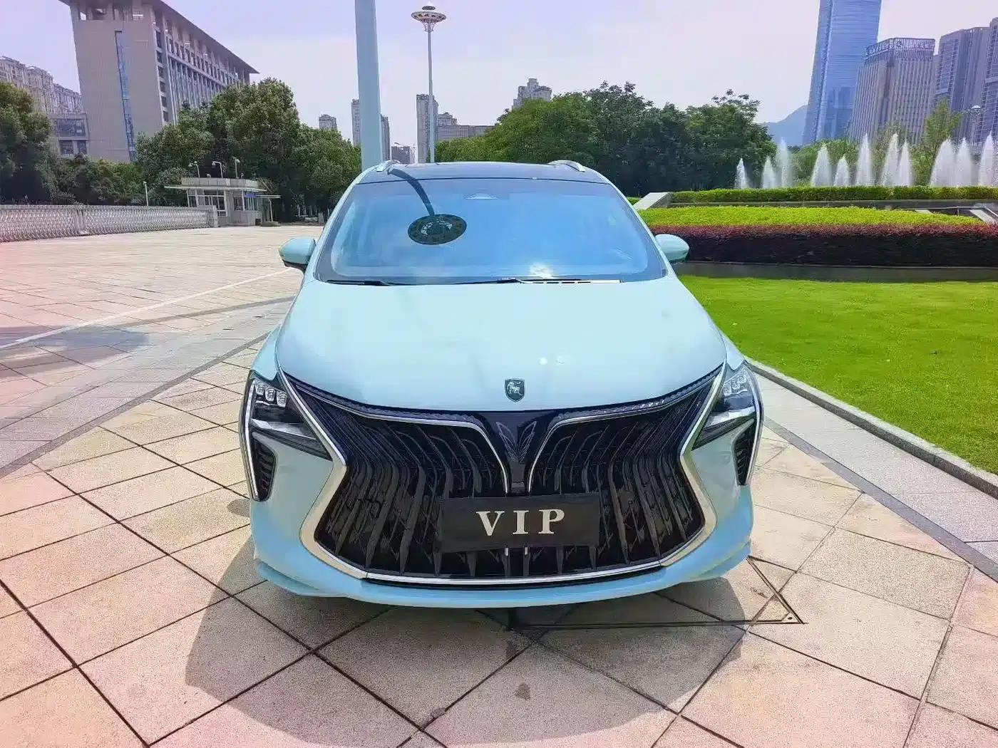 Fengxing Yacht 2022 1.5T DCT Wave Chaser Edition — миниатюра 2