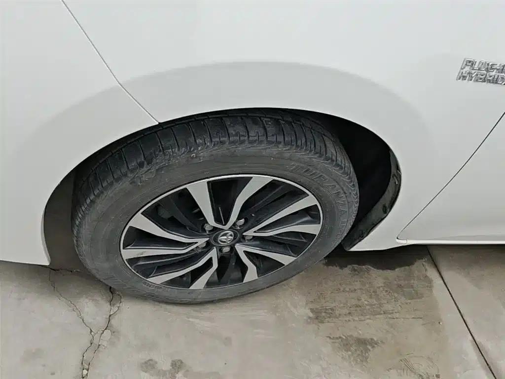 Corolla Hybrid E+ 2019 1.8L E-CVT Leading Edition — миниатюра 22