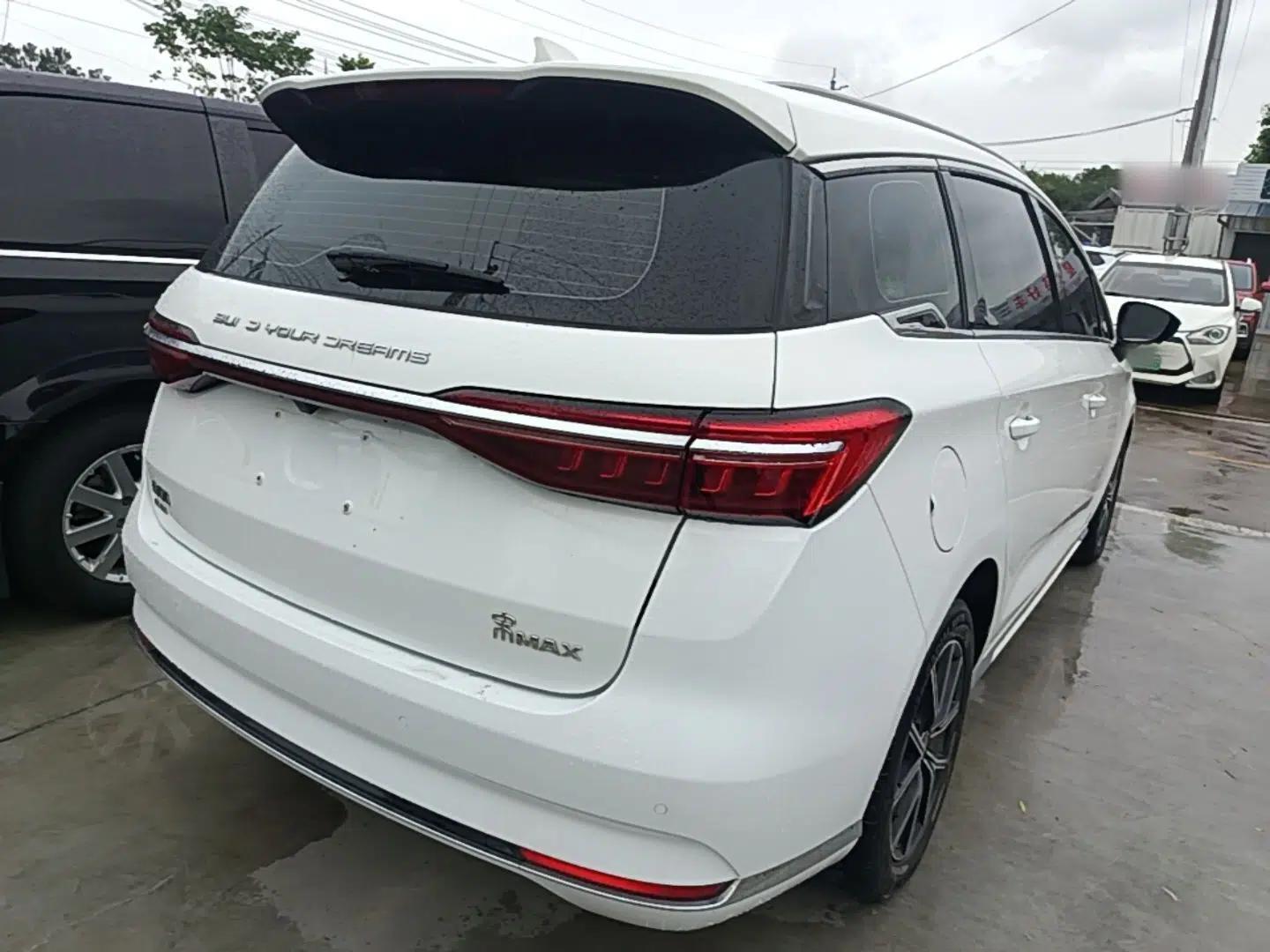 BYD Song MAX New Energy 2022 DM-i 105KM Flagship Model — миниатюра 6