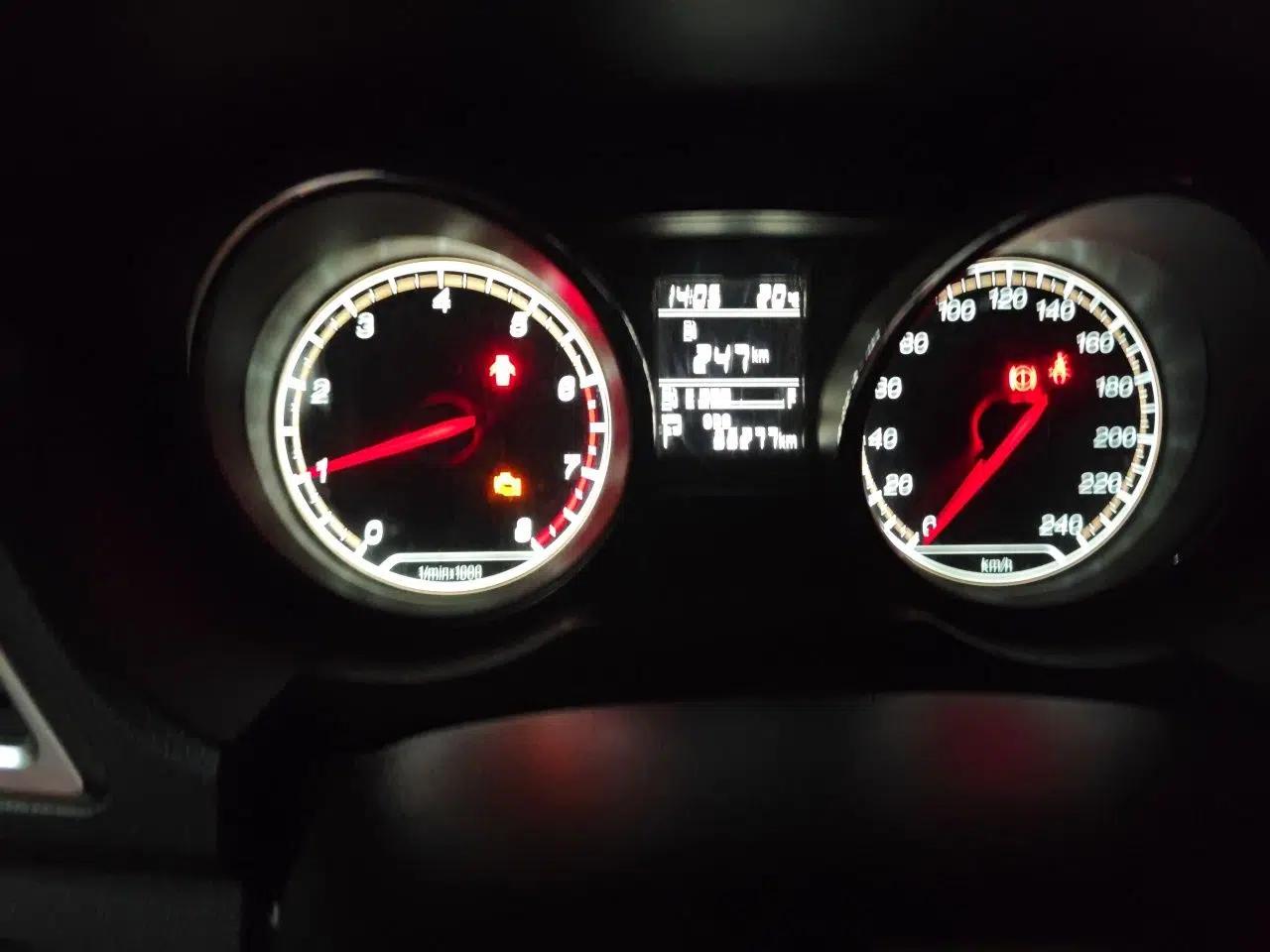 Bestune B30 2016 1.6L Automatic Luxury Model — миниатюра 12