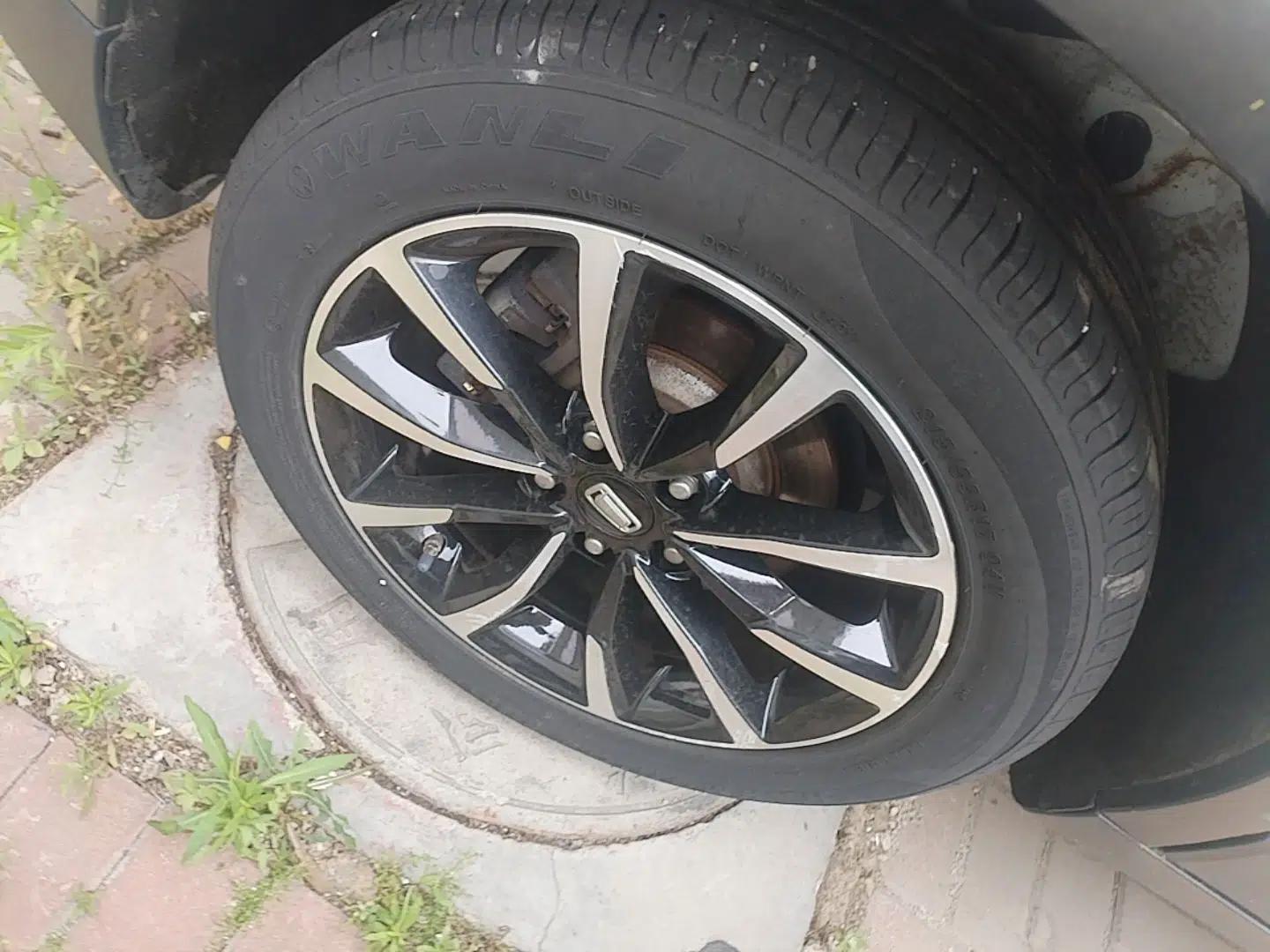 Bestune T33 2021 1.2T Manual Luxury Model — миниатюра 11