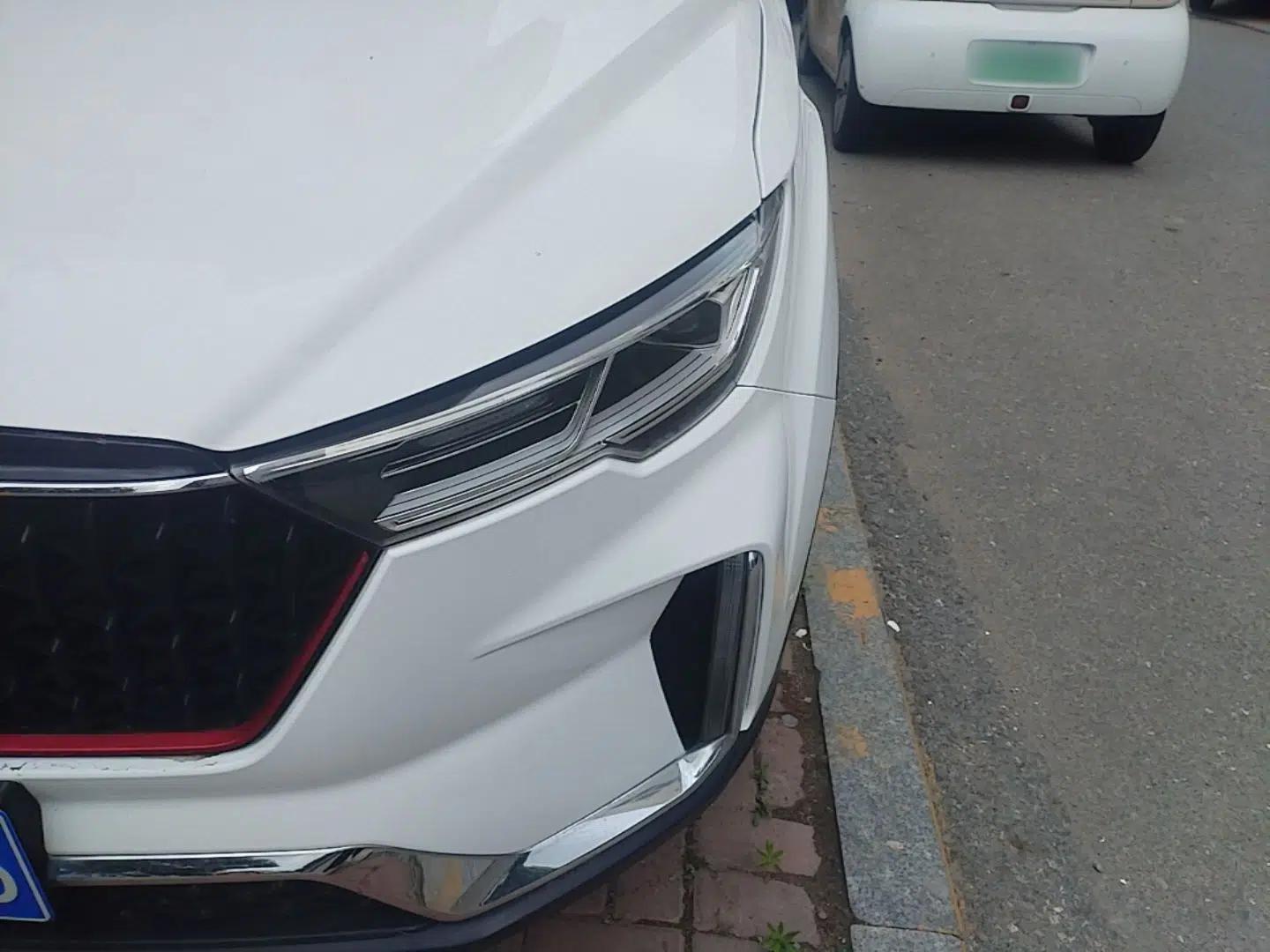 Bestune T33 2021 1.2T Manual Luxury Model — миниатюра 8
