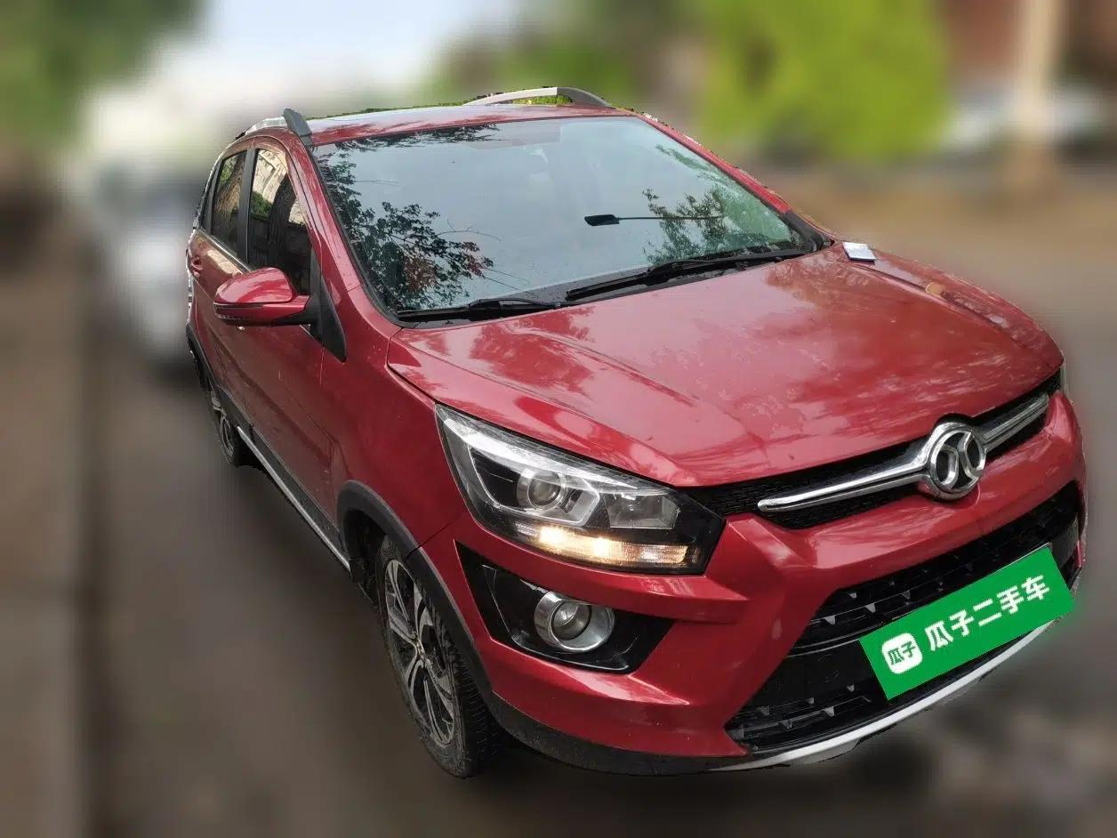 BAIC Senova X25 2015 1.5L Manual Elite Edition — миниатюра 3