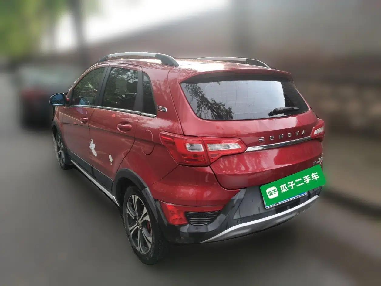 BAIC Senova X25 2015 1.5L Manual Elite Edition — миниатюра 4