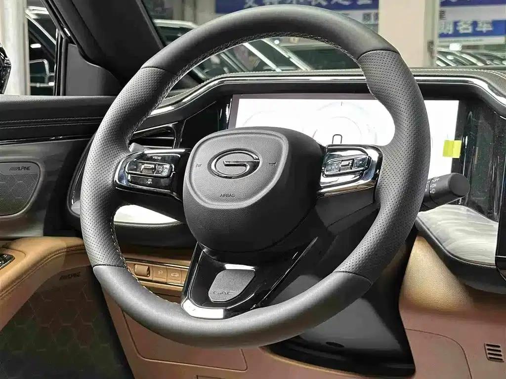 Trumpchi ES9 2024 PHEV 143km Max — миниатюра 8