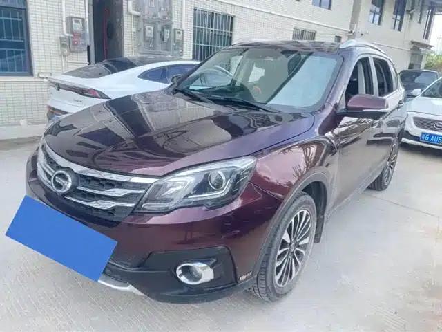 Trumpchi GS5 Super 2015 2.0L Automatic 2WD Luxury Navigation Edition