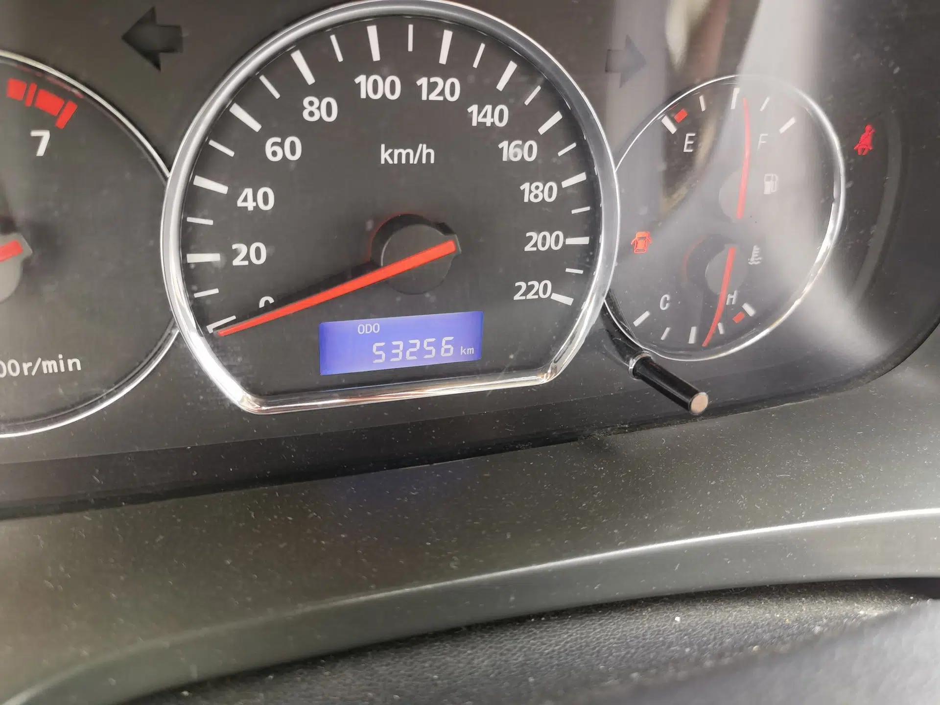 CHANGAN Alsvin V5 2012 1.5L Manual Dream Edition — миниатюра 12